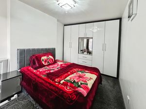 Bedroom 2- click for photo gallery